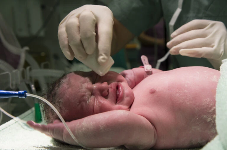 Cuidado crítico y neonatal