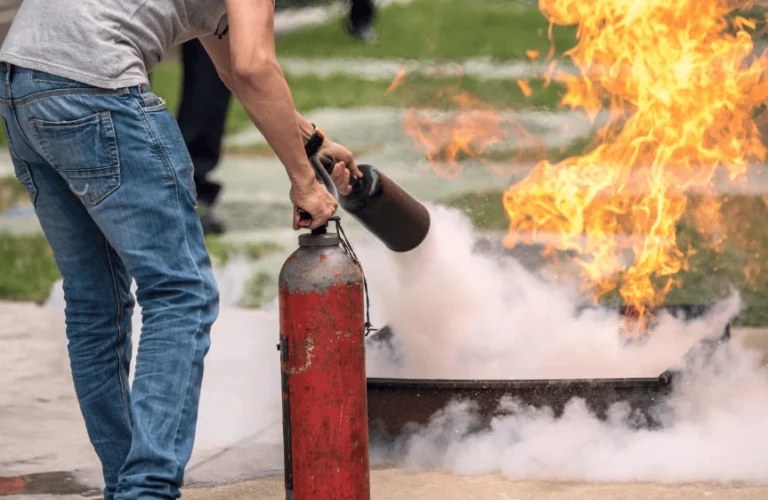 Manejo de Extintores y Control de Incendios
