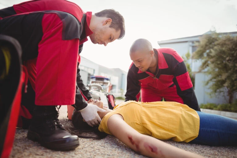 Primeros auxilios para conductores de ambulancia
