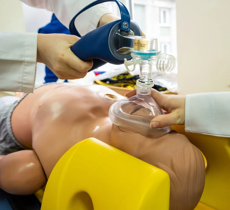 Reanimación cardiopulmonar RCP básico